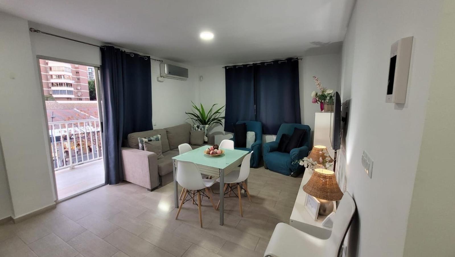 Apartamento Habana Бенидорм Екстериор снимка