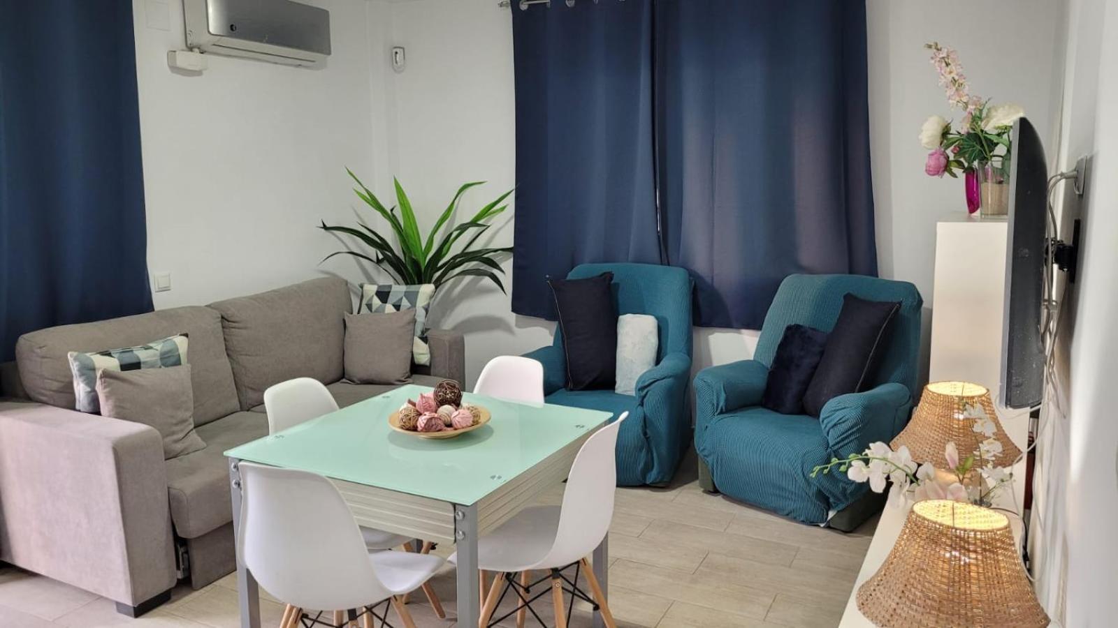 Apartamento Habana Бенидорм Екстериор снимка